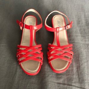 Life Stride Sandals